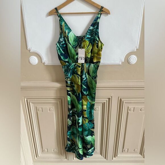 Zara tropical print palm leaves dress green M NWT satin lightweight summer midi - Picture 1 of 7